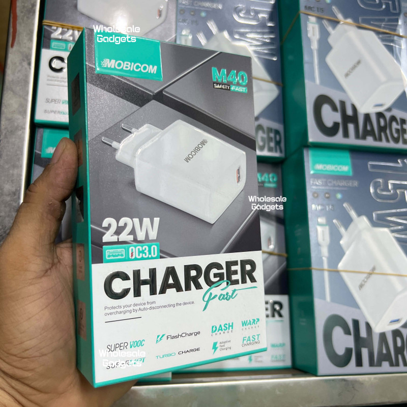 MOBICOM M40 22W Safety Fast Charger