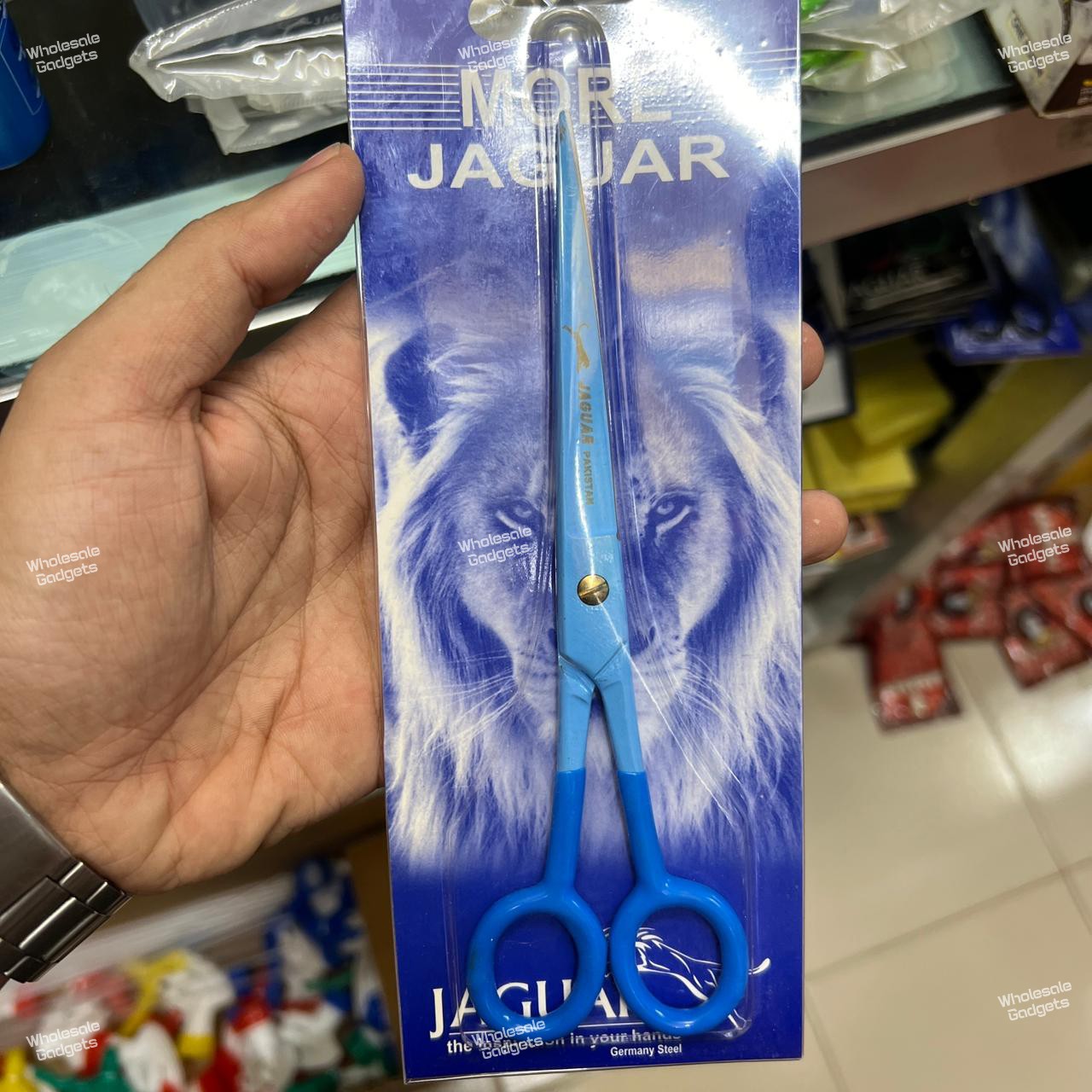 MORE JAGUAR brand hair-cutting scissors