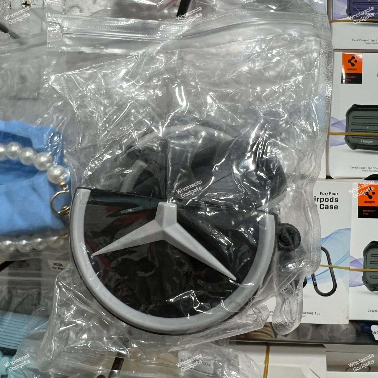 Apple AIR PODS PRO Mercedes Case 2nd generation