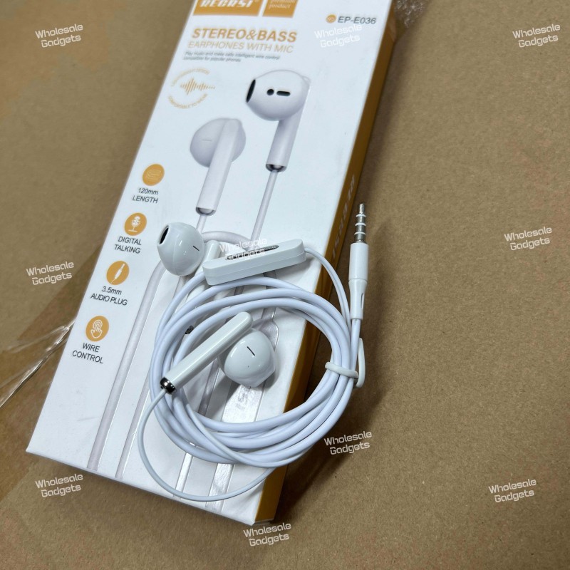 Recrsi EP-E036 Wired Earphone with Mic