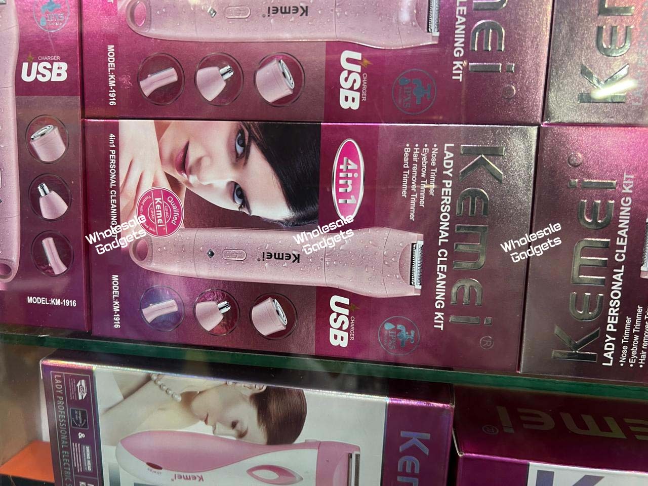 Kemei KM-1916 4-in-1 Lady Personal Cleaning Kit for Women