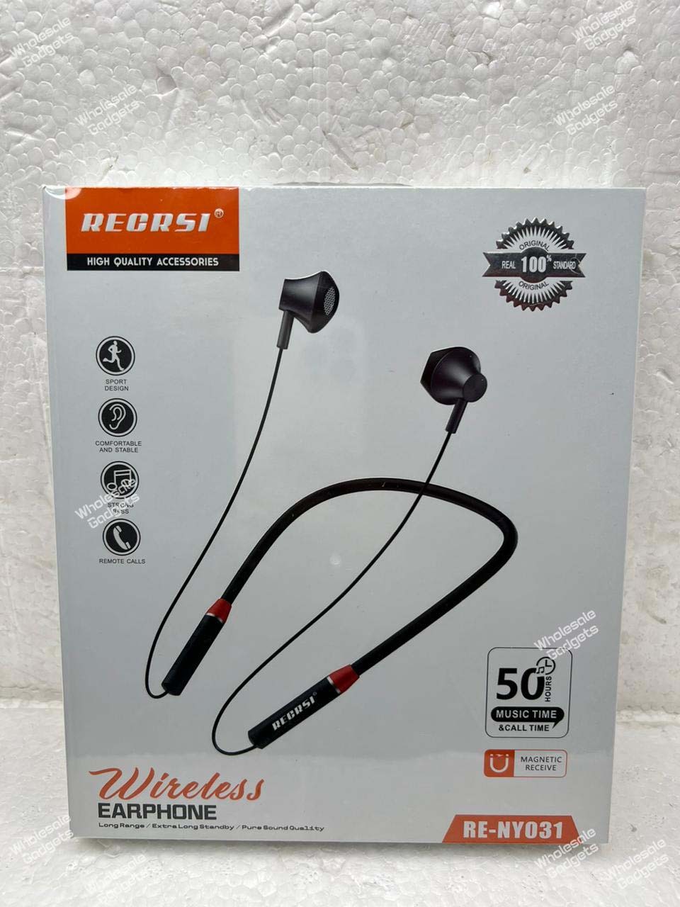 Recrsi RE-NY031 wireless Neckband Bluetooth Earphone