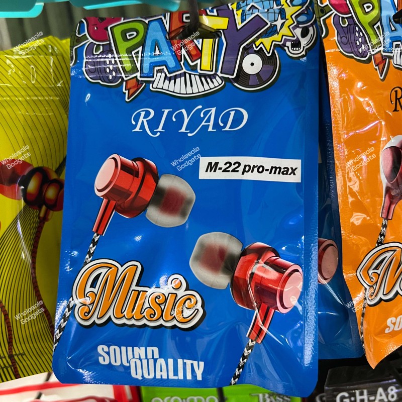 RIYAD M-22 pro-max earphones