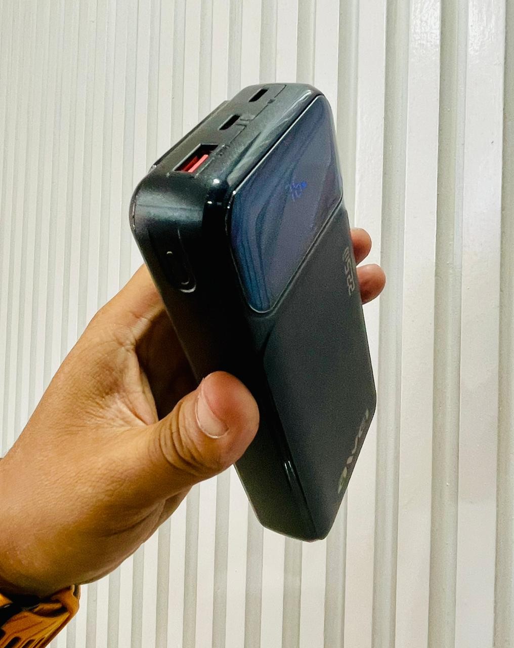 Awei PA-93 22.5W Fast Charging Power Bank with Built-in Cable 20000mAh