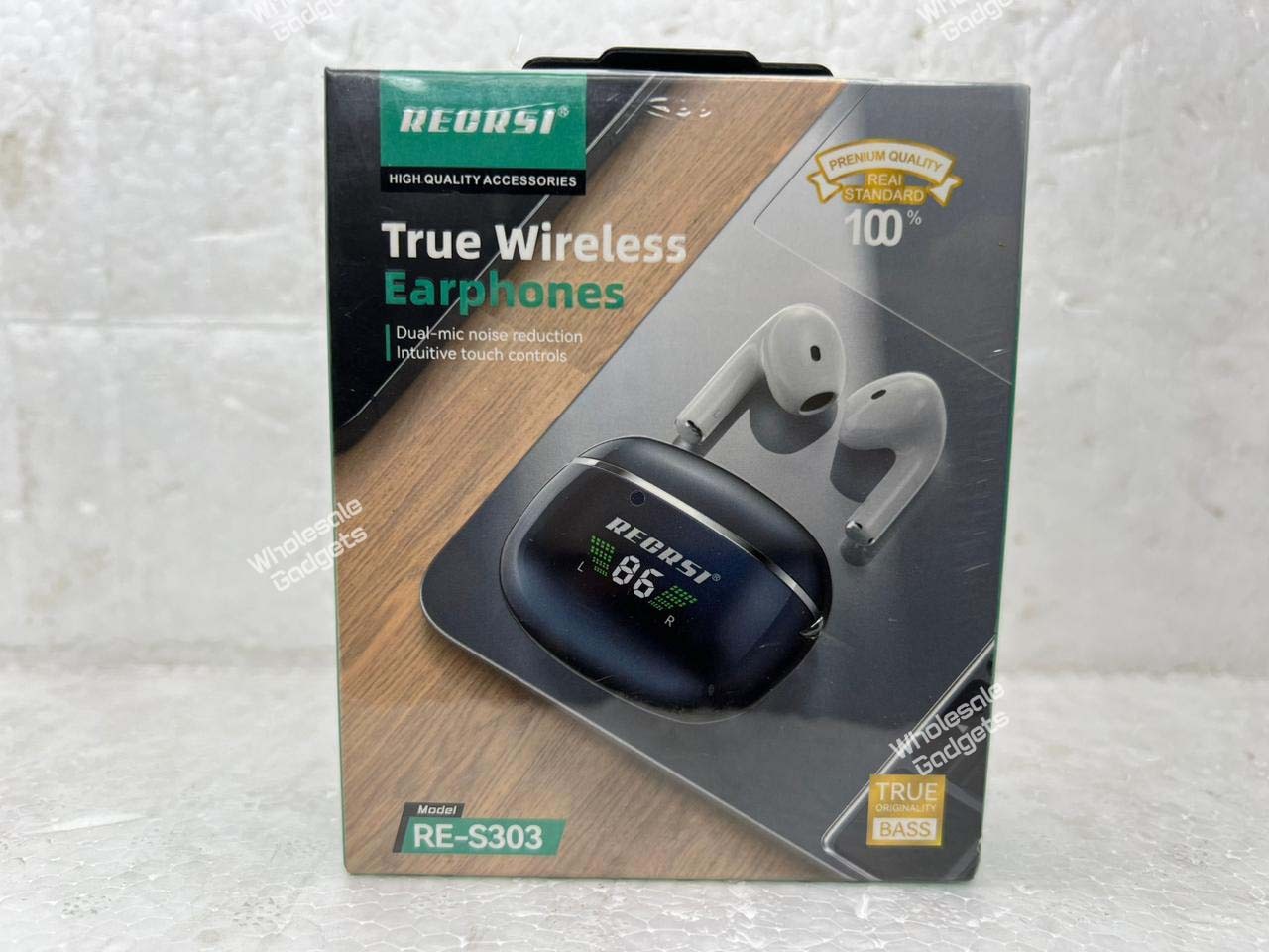 RECRSI RE-S303 True Wireless Earbuds