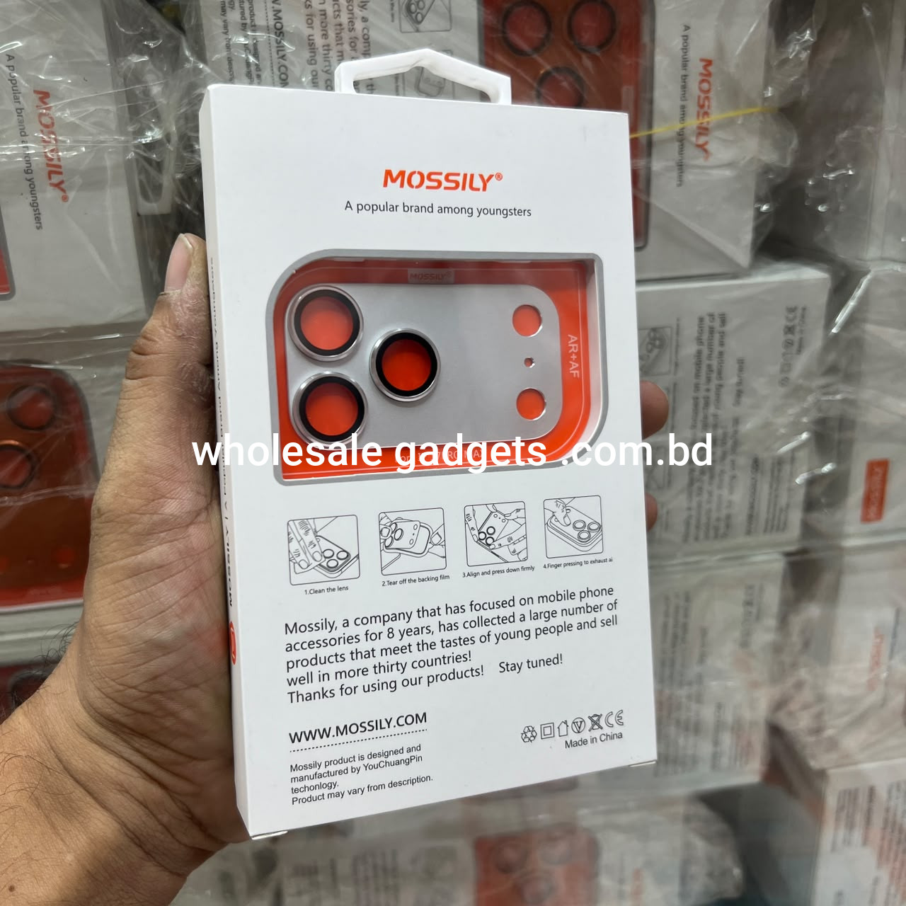 Mossily One Piece Full Coverage Lens Protector- 17 pro and pro max