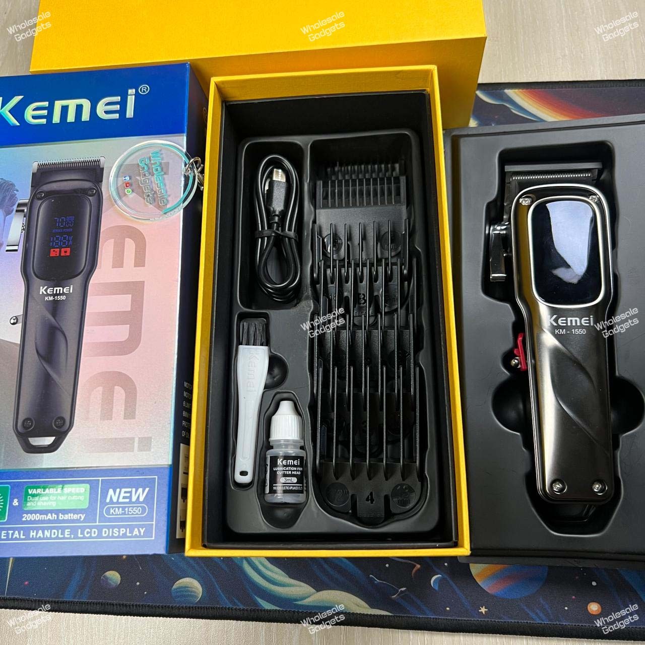 Kemei KM-1550 Professional Hair Clipper and Beard Trimmer Salon Series for Me